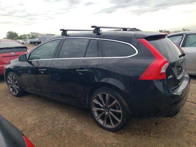 YV140MEK3F1221544 - 2015 VOLVO V60 PREMIER BLACK photo 2