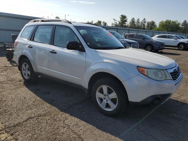 JF2SH6BC7AH805705 - 2010 SUBARU FORESTER XS Ақ фото 4