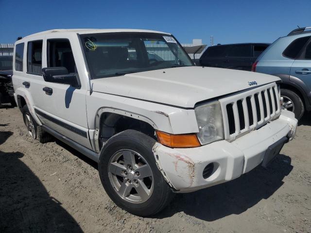 1J8HG48KX6C291361 - 2006 JEEP COMMANDER WHITE photo 4