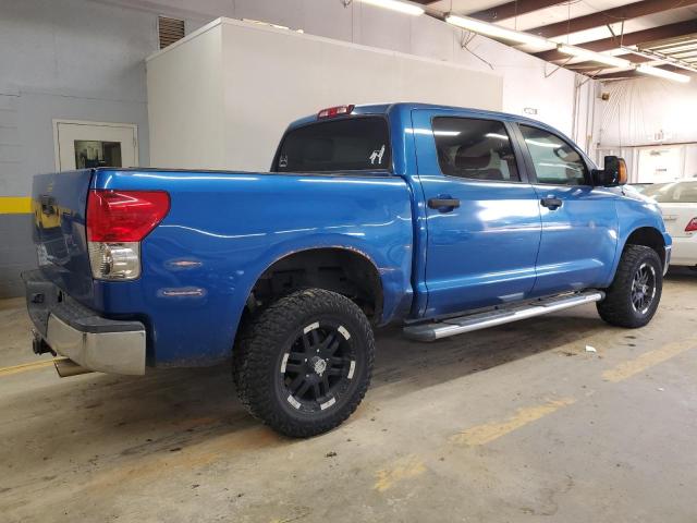 5TBEV54137S469414 - 2007 TOYOTA TUNDRA CREWMAX SR5 BLUE photo 3