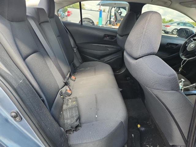 5YFEPMAE1NP363469 - 2022 TOYOTA COROLLA LE BLUE photo 10