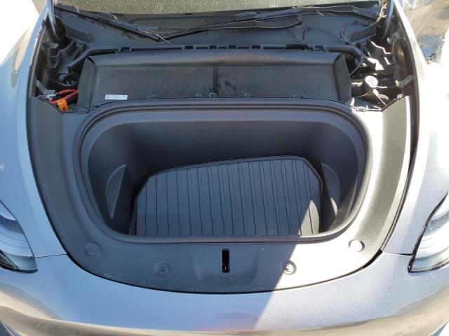 7SAYGDEEXSF257099 - 2025 TESLA MODEL Y GRAY photo 11