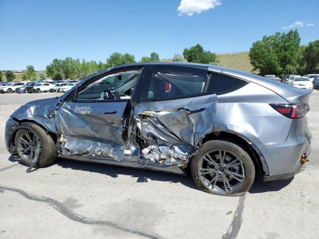 7SAYGDEEXSF257099 - 2025 TESLA MODEL Y GRAY photo 2