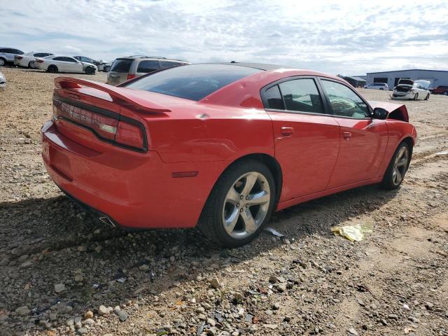 2C3CDXHG4EH342747 - 2014 DODGE CHARGER SXT RED photo 3