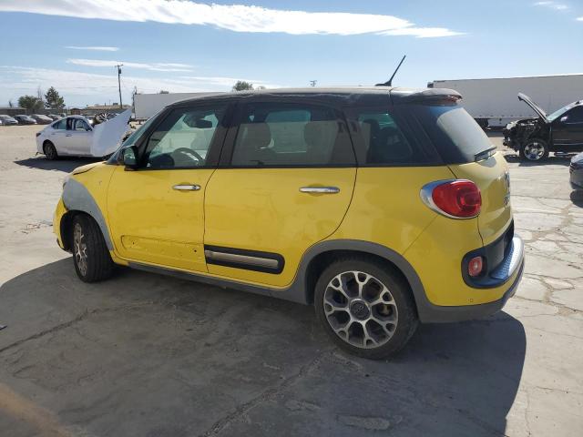 ZFBCFADH0EZ009711 - 2014 FIAT 500L TREKKING YELLOW photo 2