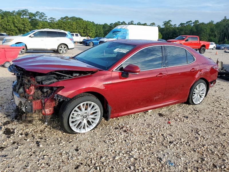 2020 TOYOTA CAMRY XLE, 
