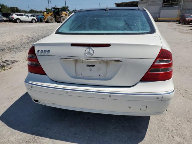 WDBUF70J54A435421 - 2004 MERCEDES-BENZ E 500 WHITE photo 6