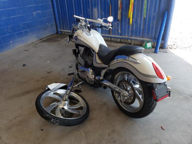 5VPGB16DX53007330 - 2005 VICTORY MOTORCYCLES VEGAS 白色 照片 3