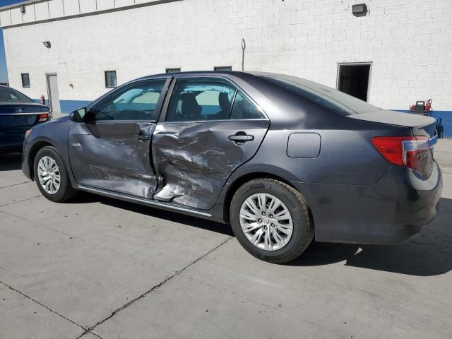 4T4BF1FKXDR312512 - 2013 TOYOTA CAMRY L GRAY photo 2