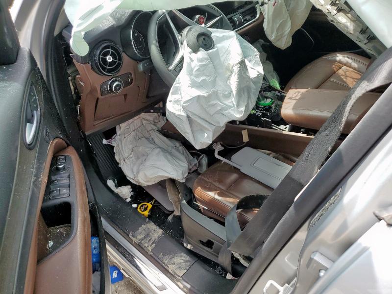 ZASFAKBN4J7C03534 - 2018 ALFA ROMEO STELVIO TI SILVER photo 8