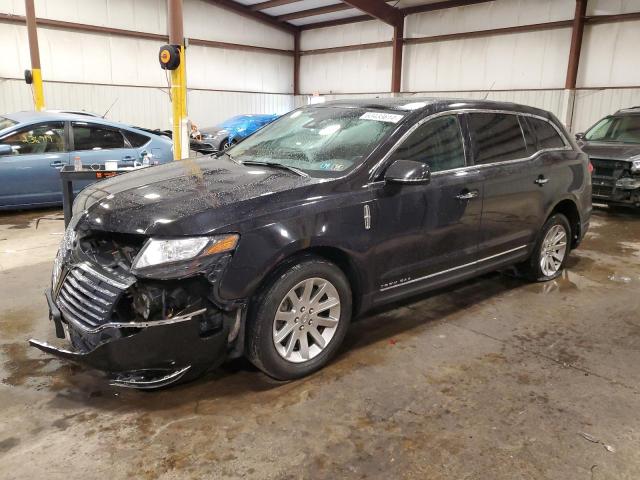 2LMHJ5NK8KBL03066 - 2019 LINCOLN MKT BLACK photo 1