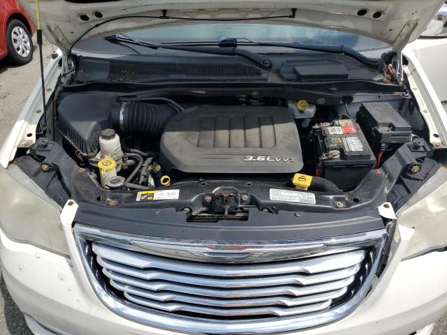 2C4RC1CG6DR645535 - 2013 CHRYSLER TOWN & COU TOURING L WHITE photo 12