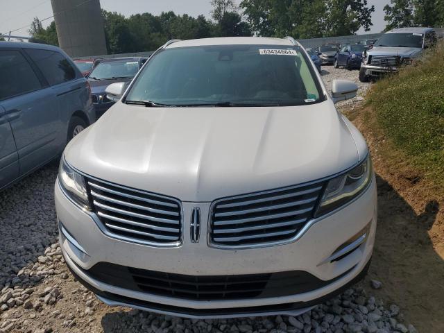 5LMCJ2D98HUL44834 - 2017 LINCOLN MKC SELECT Biały zdjęcie 5