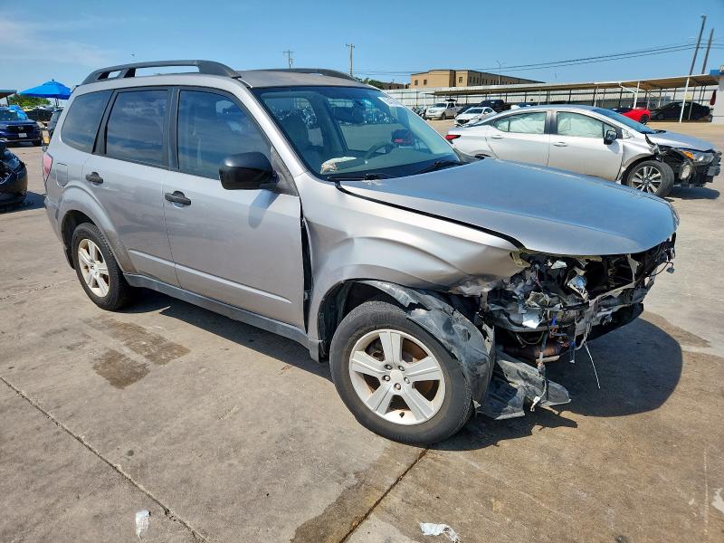 JF2SH6BCXAH795378 - 2010 SUBARU FORESTER XS SILVER photo 4