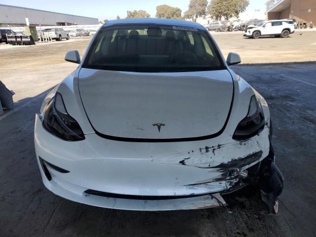5YJ3E1EAXPF405767 - 2023 TESLA MODEL 3 WHITE photo 5