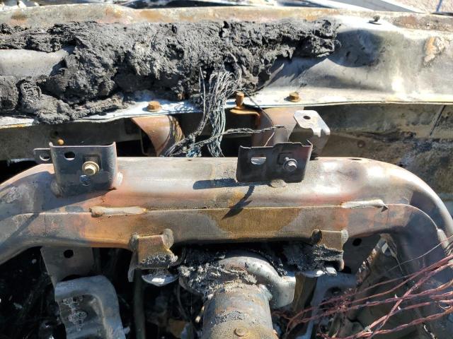 1GCVKREH4JZ161984 - 2018 CHEVROLET SILVERADO K1500 LT BURN photo 9