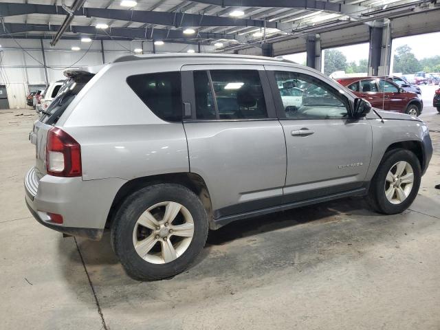 1C4NJDBB5GD610536 - 2016 JEEP COMPASS SPORT SILVER photo 3