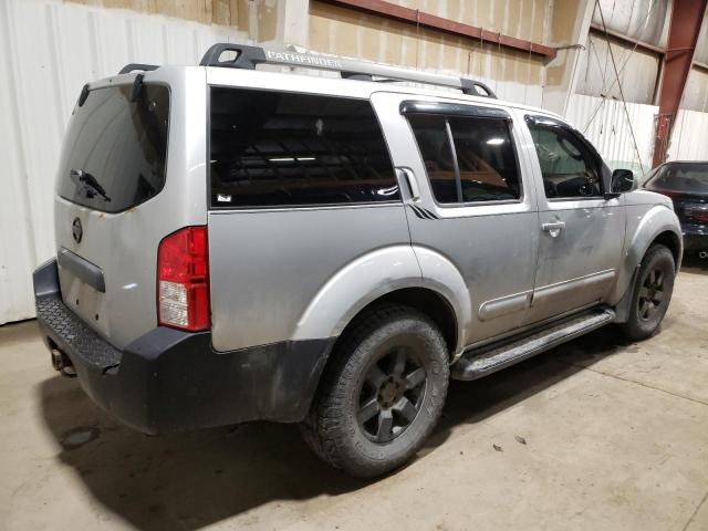 5N1AR18WX5C790028 - 2005 NISSAN PATHFINDER LE 银色 照片 3