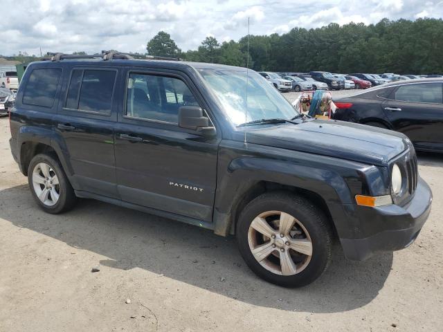 1C4NJPFA8DD125547 - 2013 JEEP PATRIOT LATITUDE BLACK photo 4