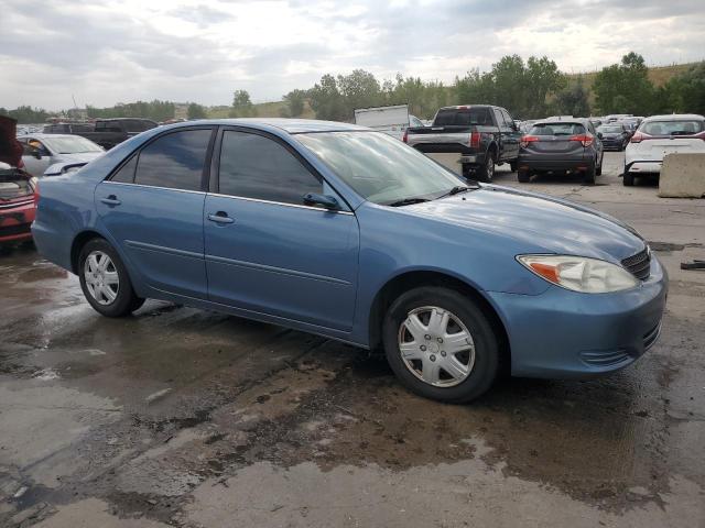 4T1BE32K83U643960 - 2003 TOYOTA CAMRY LE BLUE photo 4