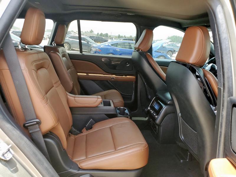 5LM5J7WC7PGL10427 - 2023 LINCOLN AVIATOR RESERVE Մոխրագույն լուսանկար 11