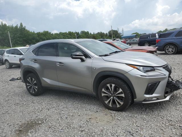 JTJBARBZ6J2151885 - 2018 LEXUS NX 300 BASE Silber Foto 4