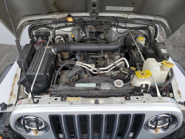 1J4FA39S92P746951 - 2002 JEEP WRANGLER / X SILVER photo 11