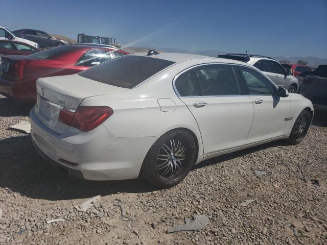 WBAKB8C5XCC962542 - 2012 BMW ALPINA B7 LI WHITE photo 3