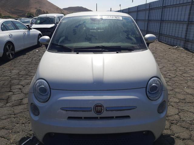 3C3CFFGEXFT741014 - 2015 FIAT 500 ELECTRIC WHITE photo 5