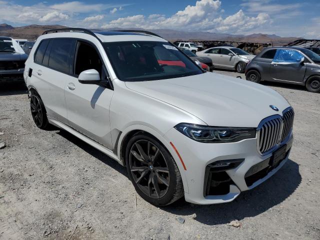 5UXCX4C53KLB39498 - 2019 BMW X7 XDRIVE50I WHITE photo 4