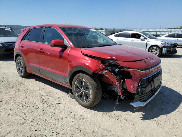 KNDCP3LE6P5089314 - 2023 KIA NIRO LX RED photo 4