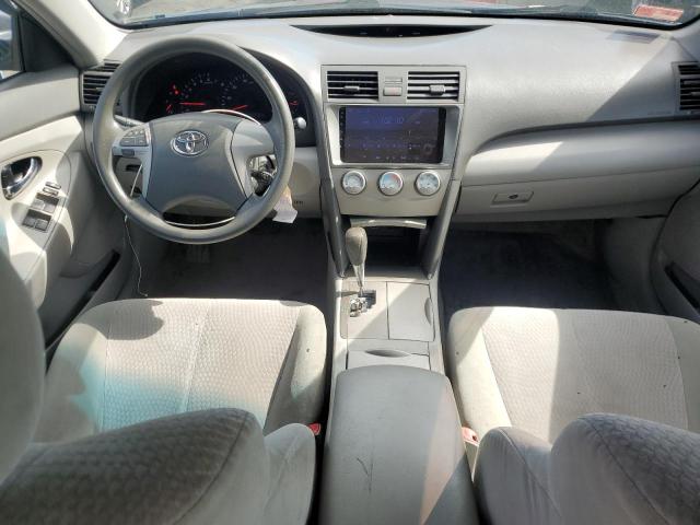 4T1BF3EK0AU056772 - 2010 TOYOTA CAMRY BASE GRAY photo 8