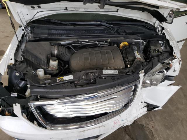 2C4RC1CG3FR743277 - 2015 CHRYSLER TOWN & COU TOURING L WHITE photo 12