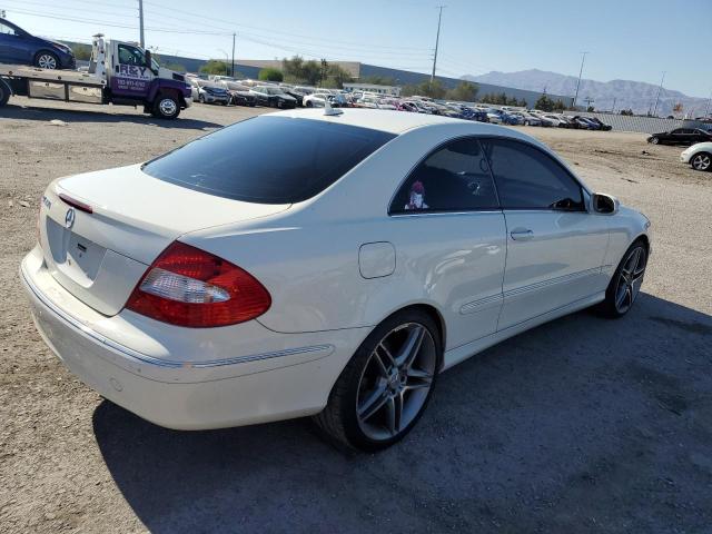 WDBTJ56H39F270059 - 2009 MERCEDES-BENZ CLK 350 WHITE photo 3