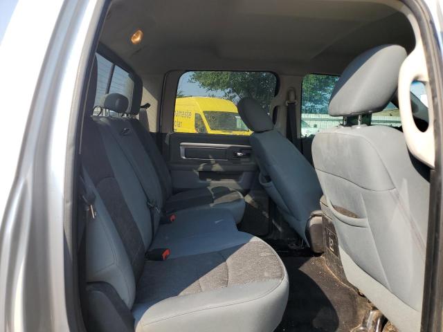 3C63RRHL5DG558408 - 2013 RAM 3500 SLT SILVER photo 11