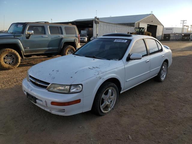 JN1CA21D0WT506879 - 1998 NISSAN MAXIMA GLE WHITE photo 1