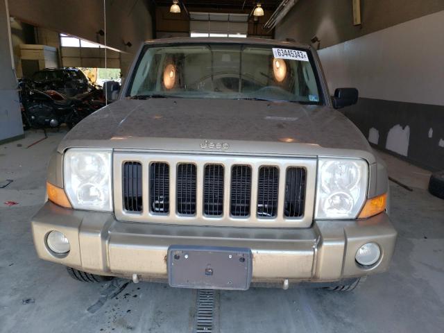 1J8HG48K66C273620 - 2006 JEEP COMMANDER BROWN photo 5