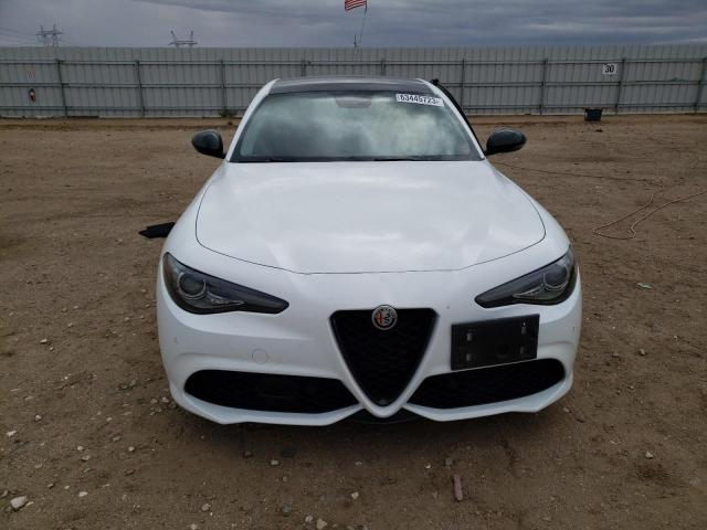 ZARFAMBN4K7603766 - 2019 ALFA ROMEO GIULIA TI WHITE photo 5