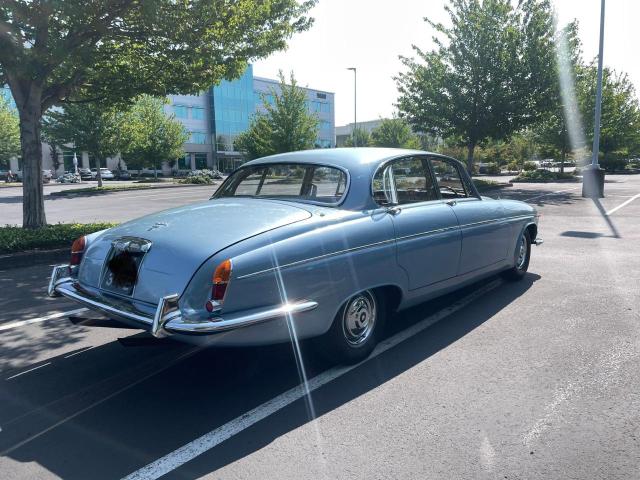 C1D5369418W - 1967 JAGUAR 420G BLUE photo 4