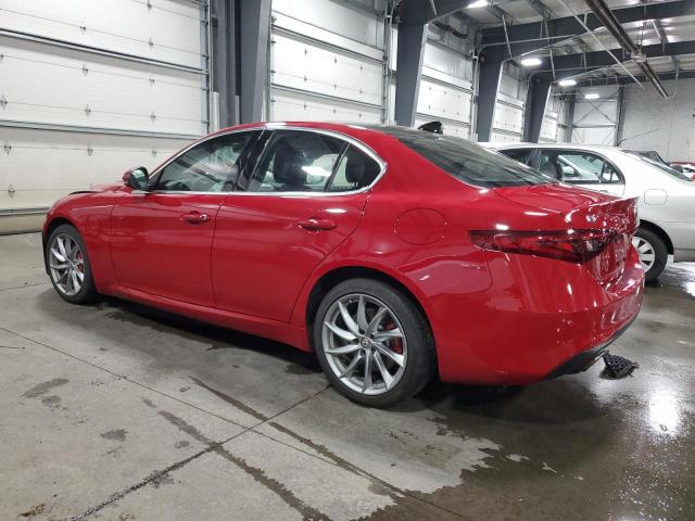 ZARFAEDN7H7557006 - 2017 ALFA ROMEO GIULIA Q4 红色 照片 2