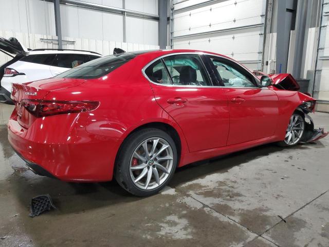 ZARFAEDN7H7557006 - 2017 ALFA ROMEO GIULIA Q4 红色 照片 3