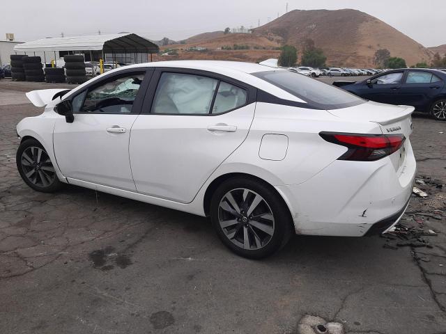 3N1CN8FV3LL812595 - 2020 NISSAN VERSA SR WHITE photo 2