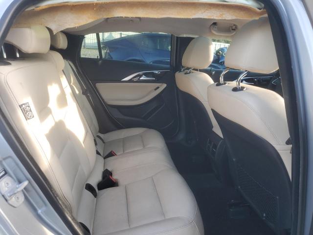 SJKCH5CRXJA040527 - 2018 INFINITI QX30 BASE SILVER photo 10