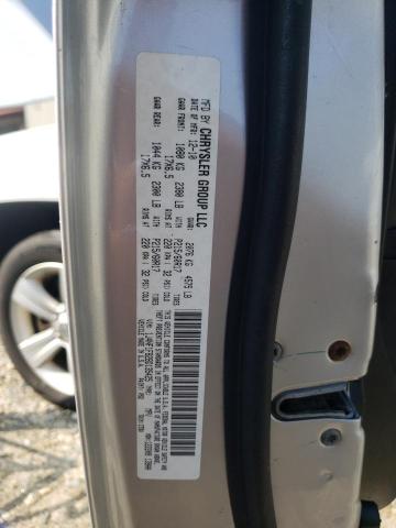 1J4NF1FB2BD135425 - 2011 JEEP COMPASS SPORT 银色 照片 12