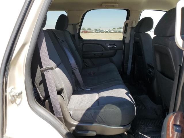 1GNSCAE00DR137396 - 2013 CHEVROLET TAHOE C1500  LS SILVER photo 11