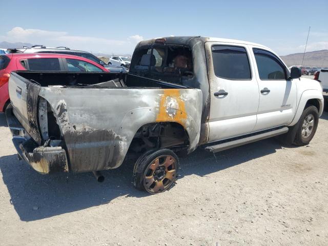 3TMJU4GNXAM097238 - 2010 TOYOTA TACOMA DOUBLE CAB PRERUNNER WHITE photo 3