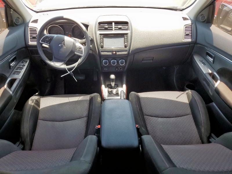 JA4AP3AU5KU028918 - 2019 MITSUBISHI OUTLANDER ES BLUE photo 8