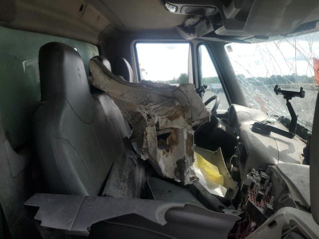 1HTMMAAL5CH586370 - 2012 INTERNATIONAL 4000 4300 თეთრი ფოტო 5