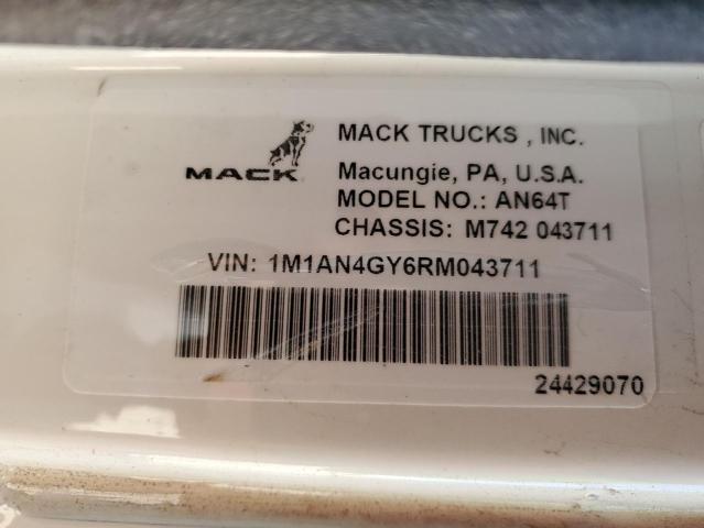 1M1AN4GY6RM043711 - 2024 MACK ANTHEM WHITE photo 10