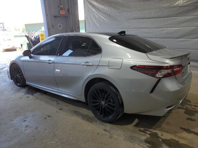 4T1K61BK4RU128545 - 2024 TOYOTA CAMRY XSE ვერცხლისფერი ფოტო 2